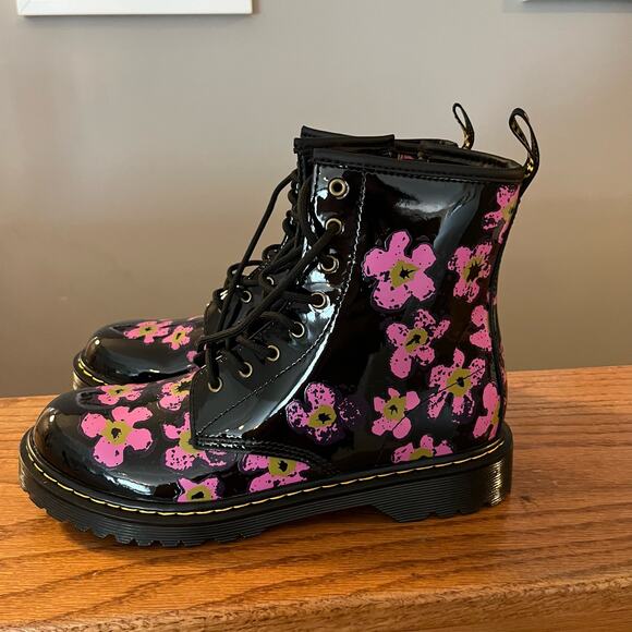 Dr. Martens Shoes - Dr. Marten 1460 Pansy Patent Leather Lace Up Boots New‎ Size 7